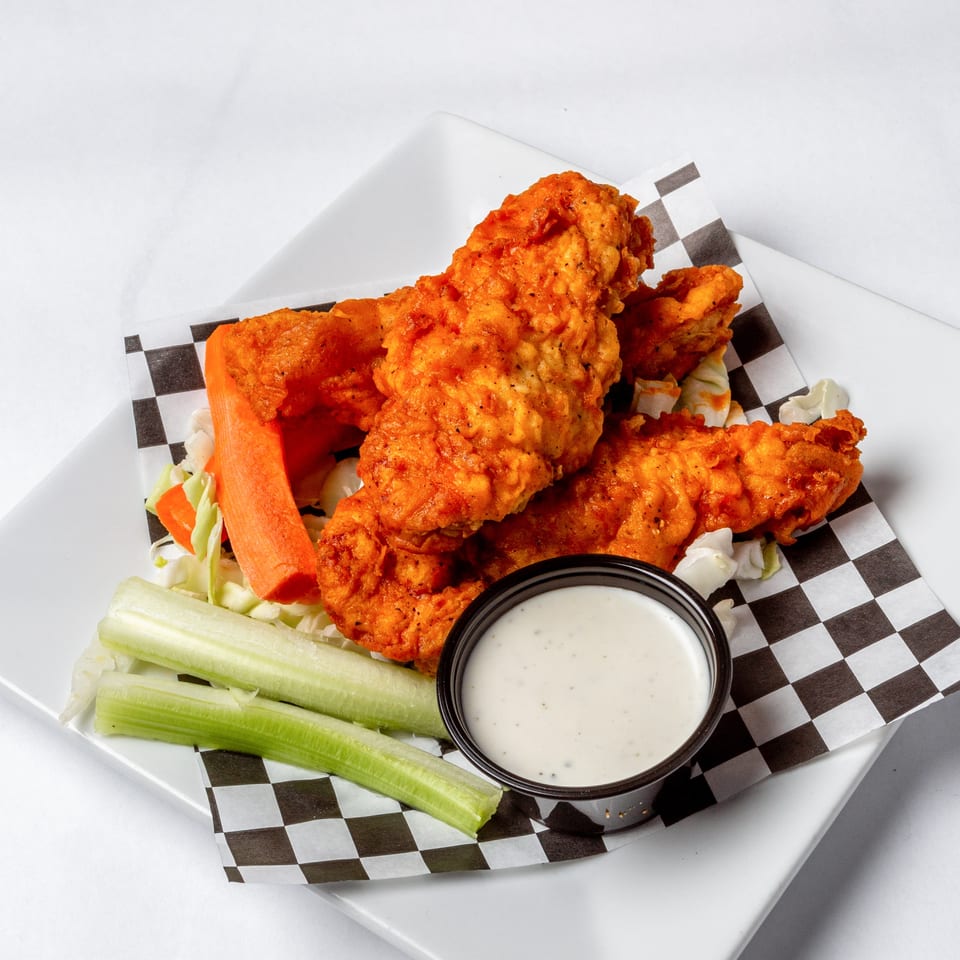 Crave-Worthy Chicken Fingers: A Sports Bar Favorite